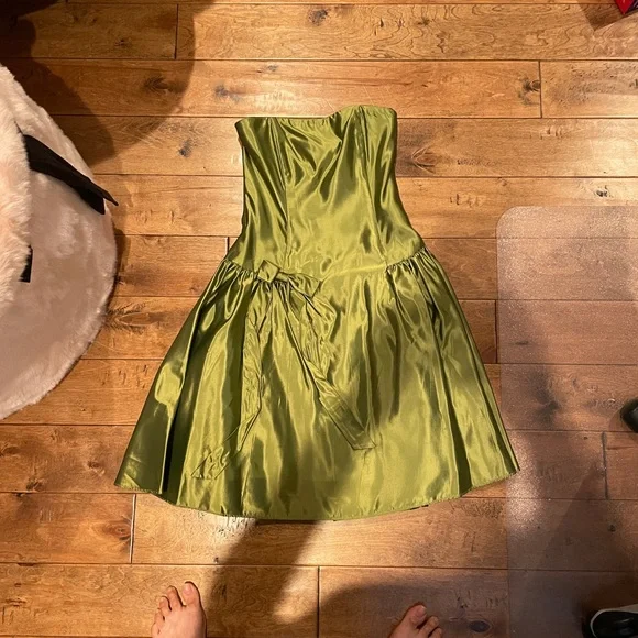 Jessica Mcclintock Dresses | Green Jessica Mcclintock Cocktail Dress | Color: Green | Size: 8p | Bankeroffduty's Closet
